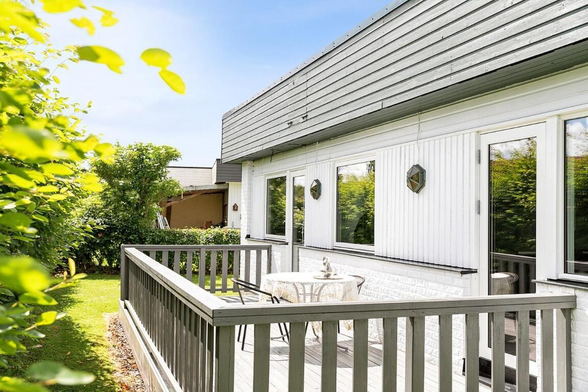 Villa Naera Varberg Och Ullared מראה חיצוני תמונה